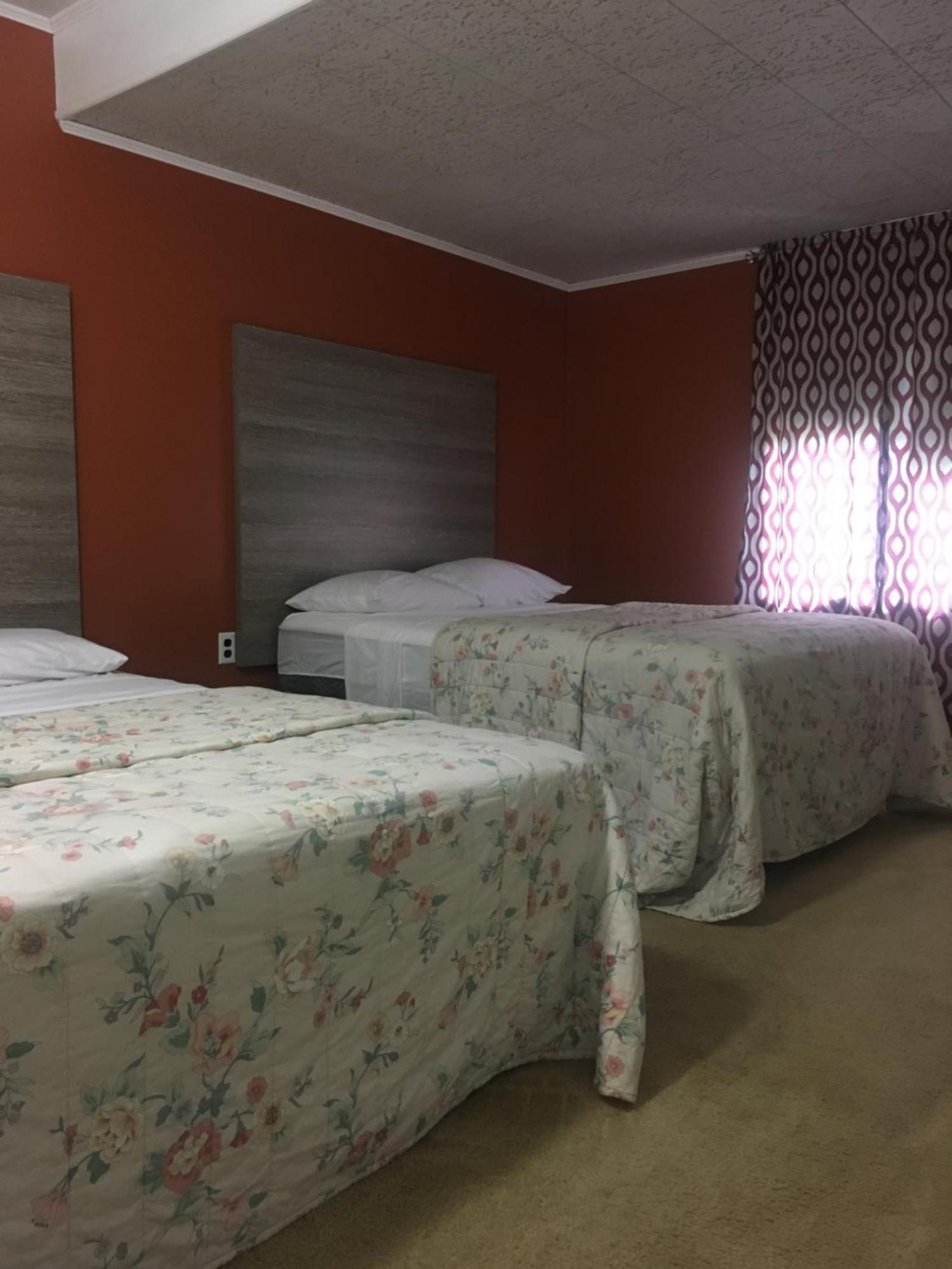 Barberry Court Motel &Cabins Lake George Dış mekan fotoğraf