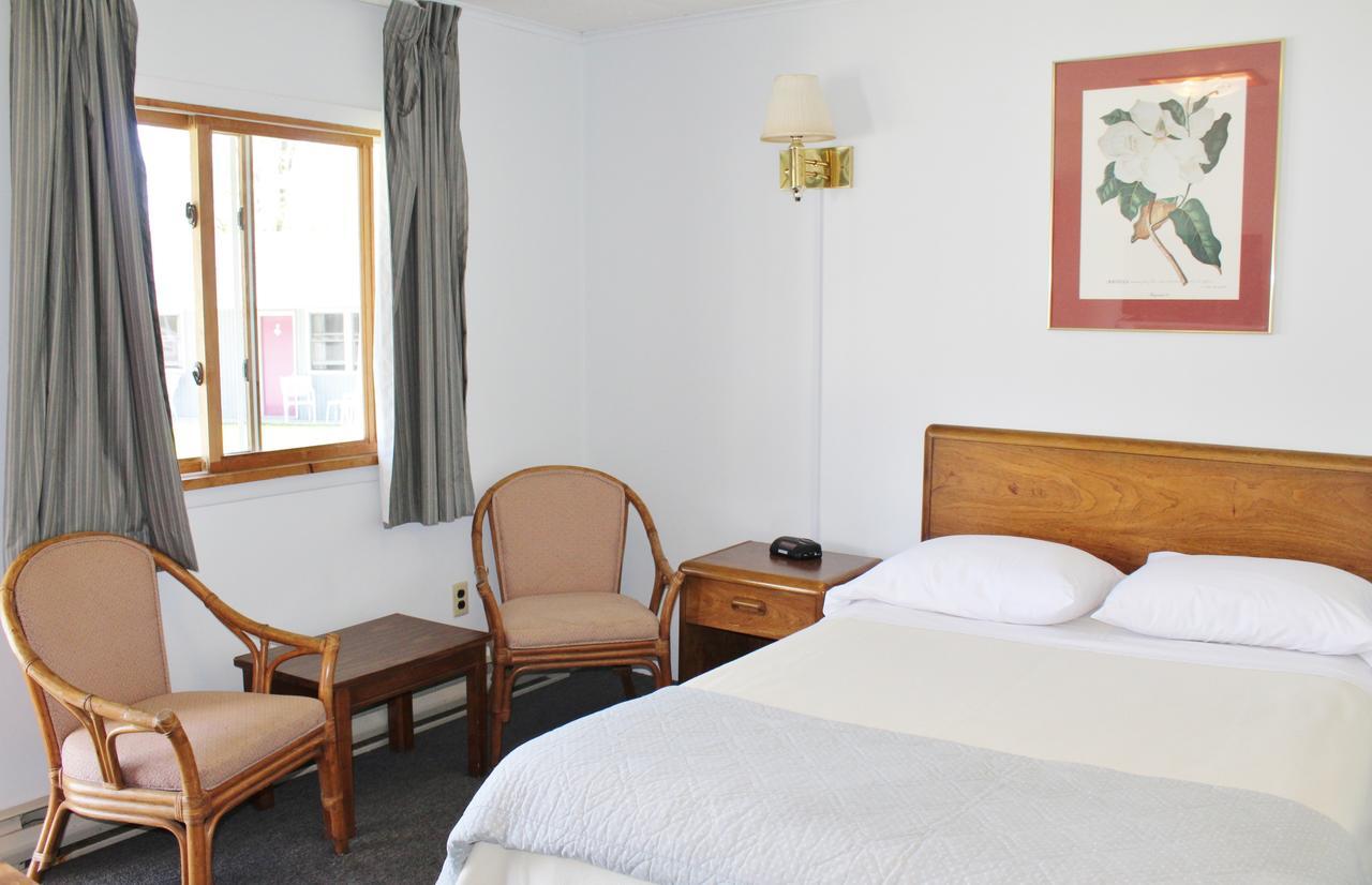 Barberry Court Motel &Cabins Lake George Dış mekan fotoğraf