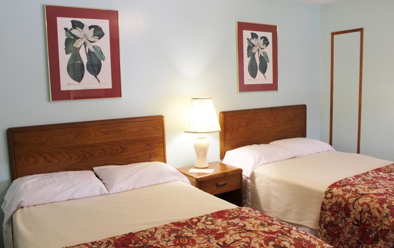 Barberry Court Motel &Cabins Lake George Dış mekan fotoğraf