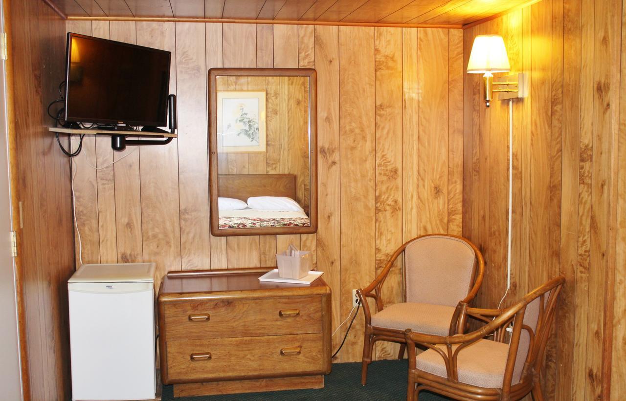 Barberry Court Motel &Cabins Lake George Dış mekan fotoğraf