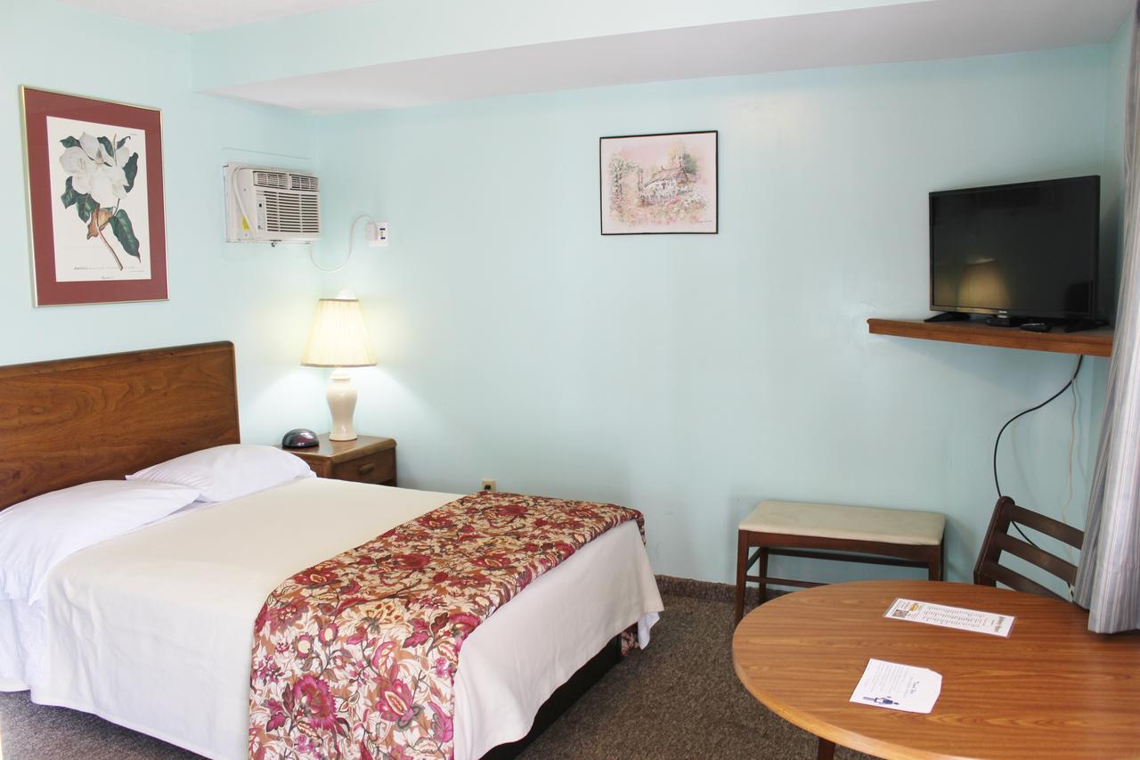 Barberry Court Motel &Cabins Lake George Dış mekan fotoğraf